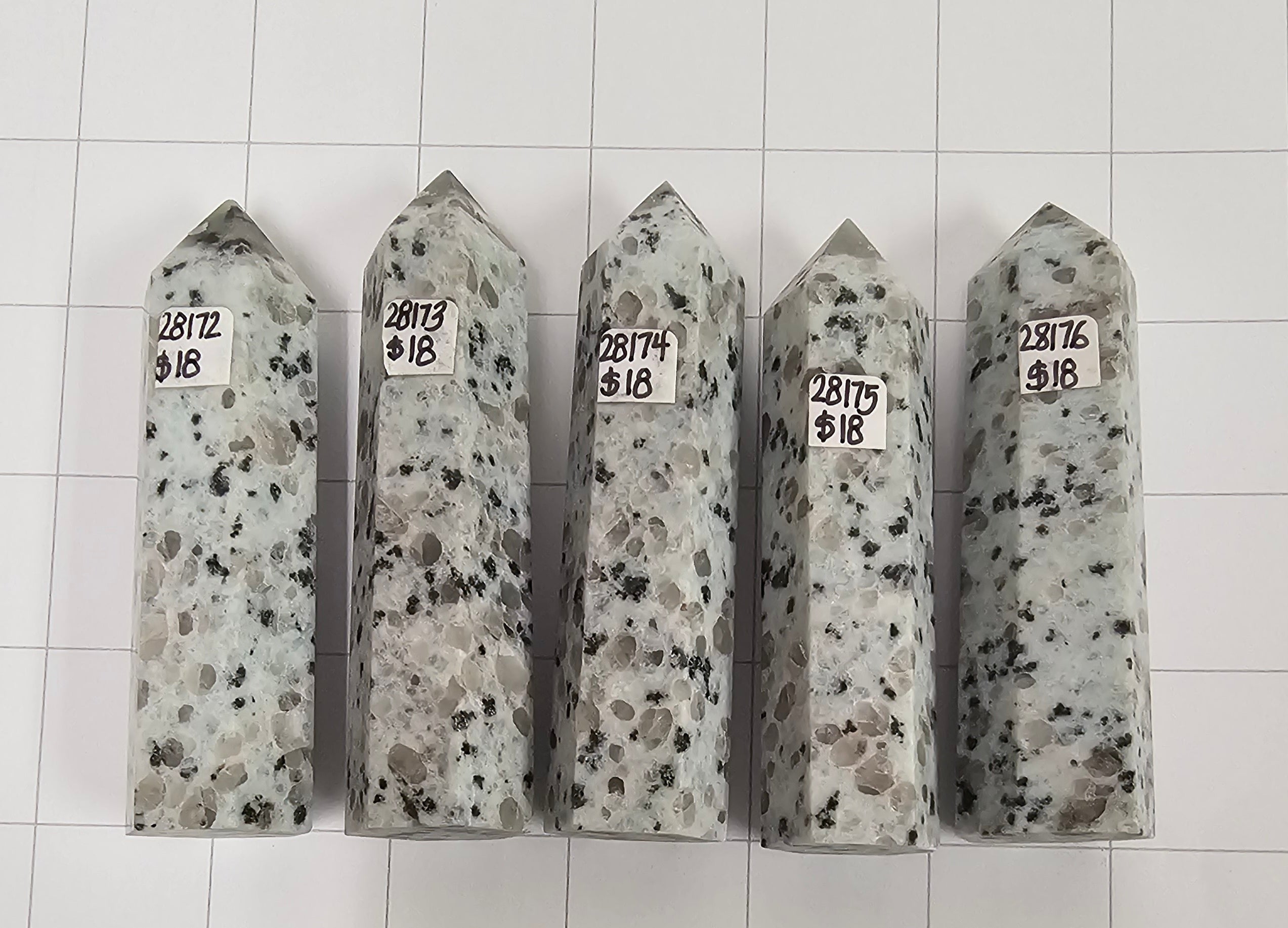 Kiwi Stone Obelisks