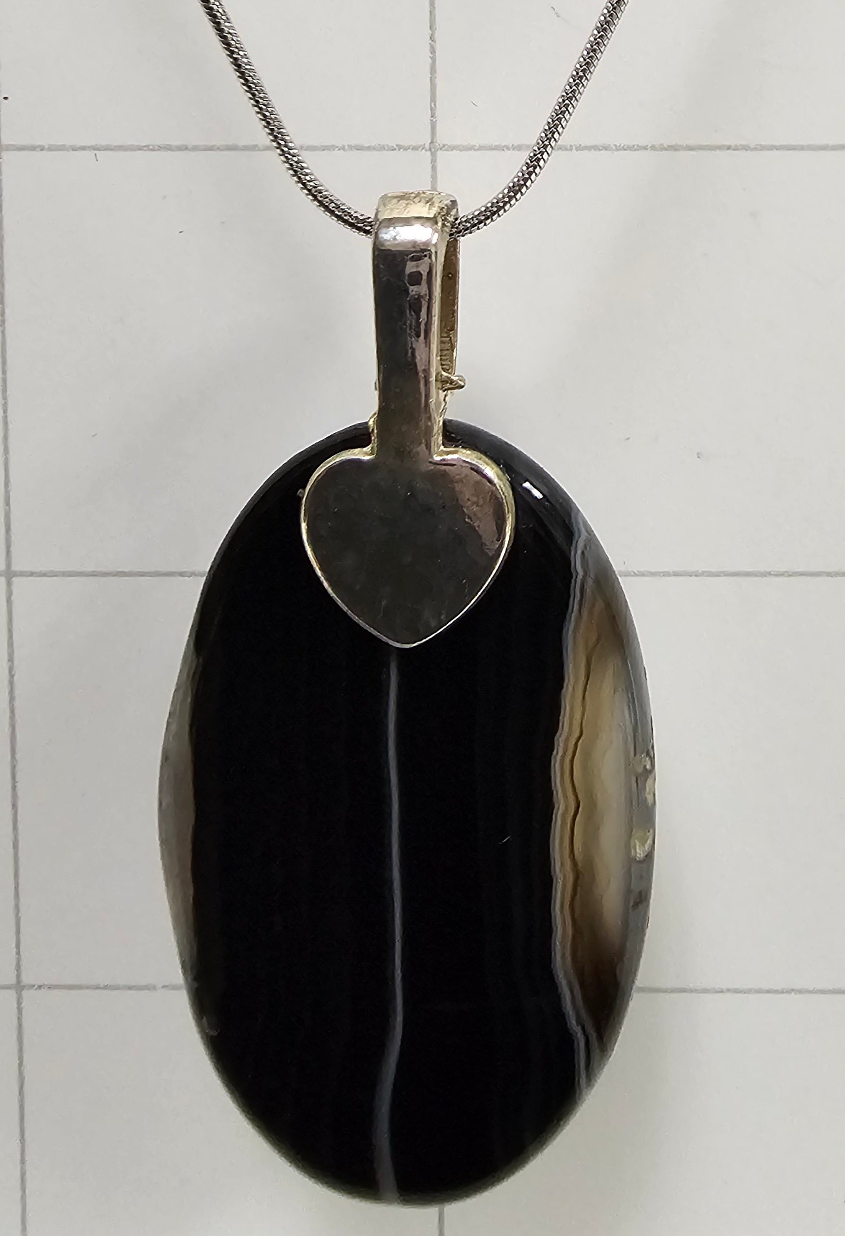 Tuxedo Agate Necklace