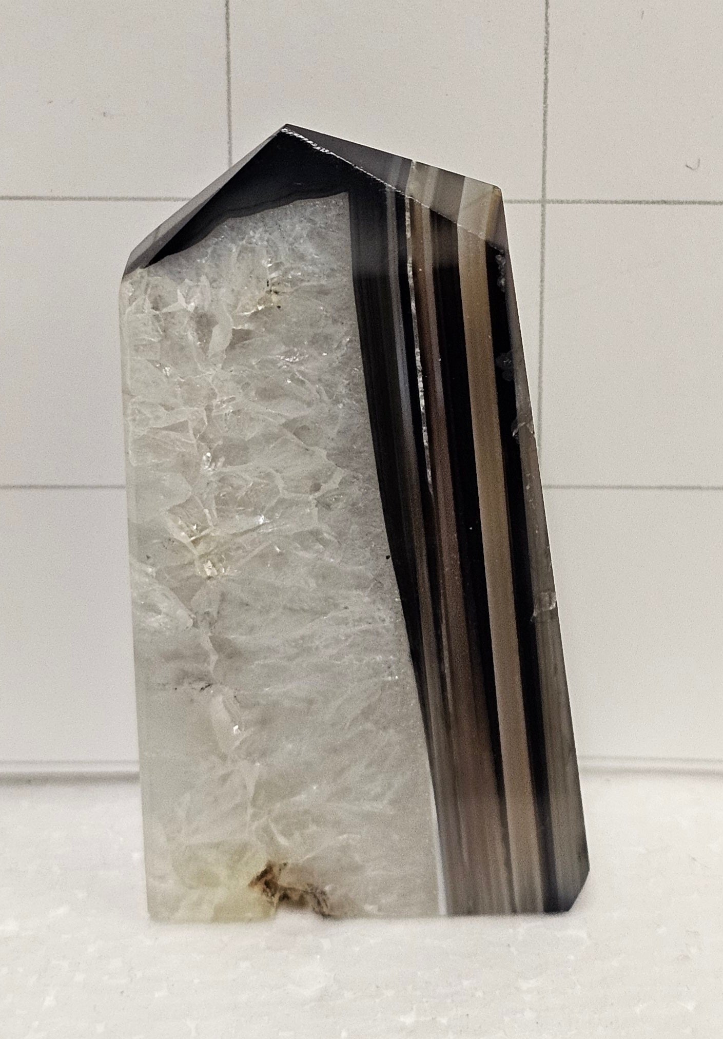 Tuxedo Agate Tower