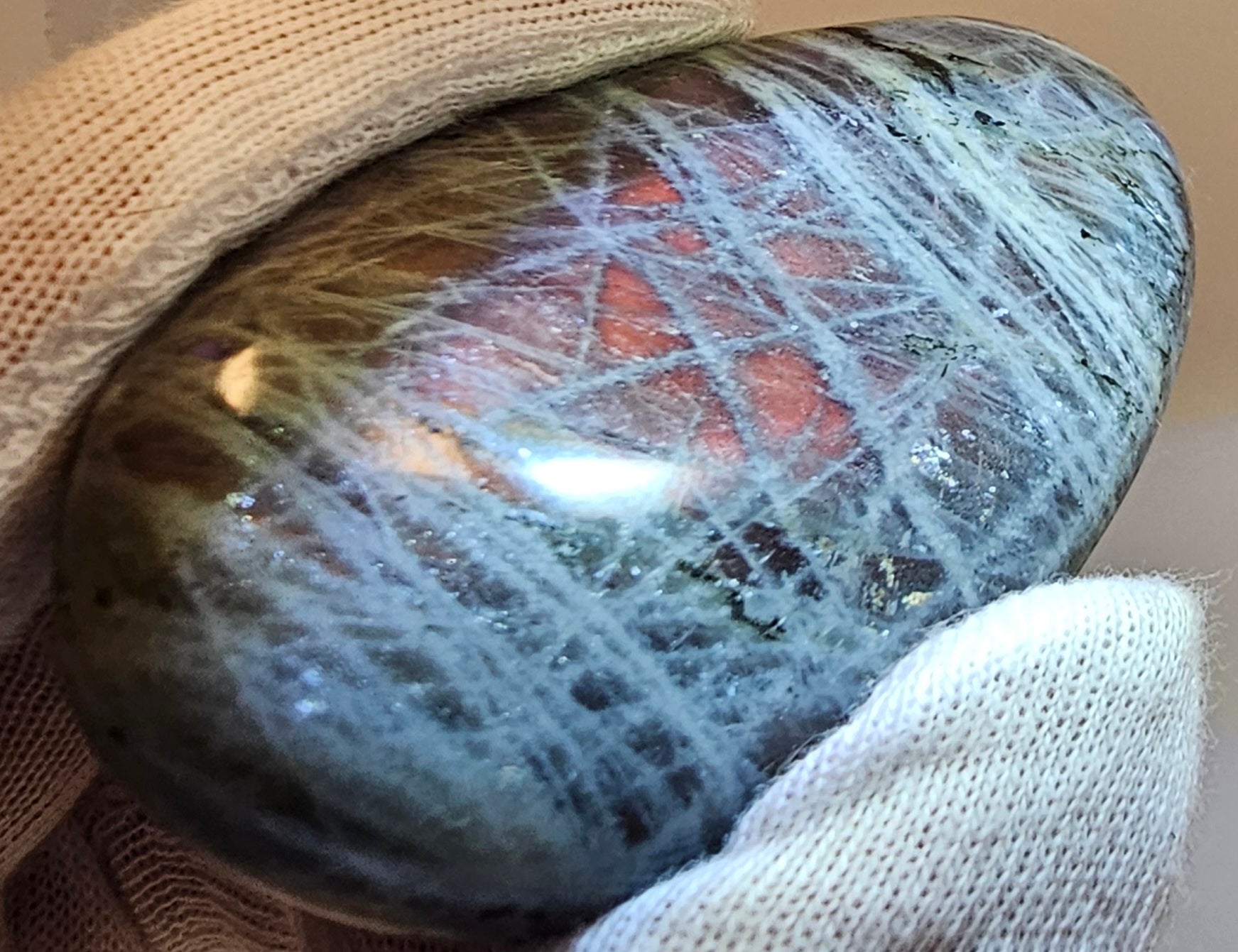 Labradorite Palm Stone