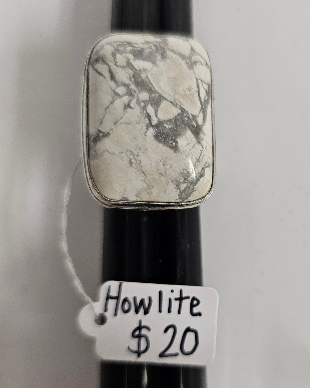 Howlite Ring
