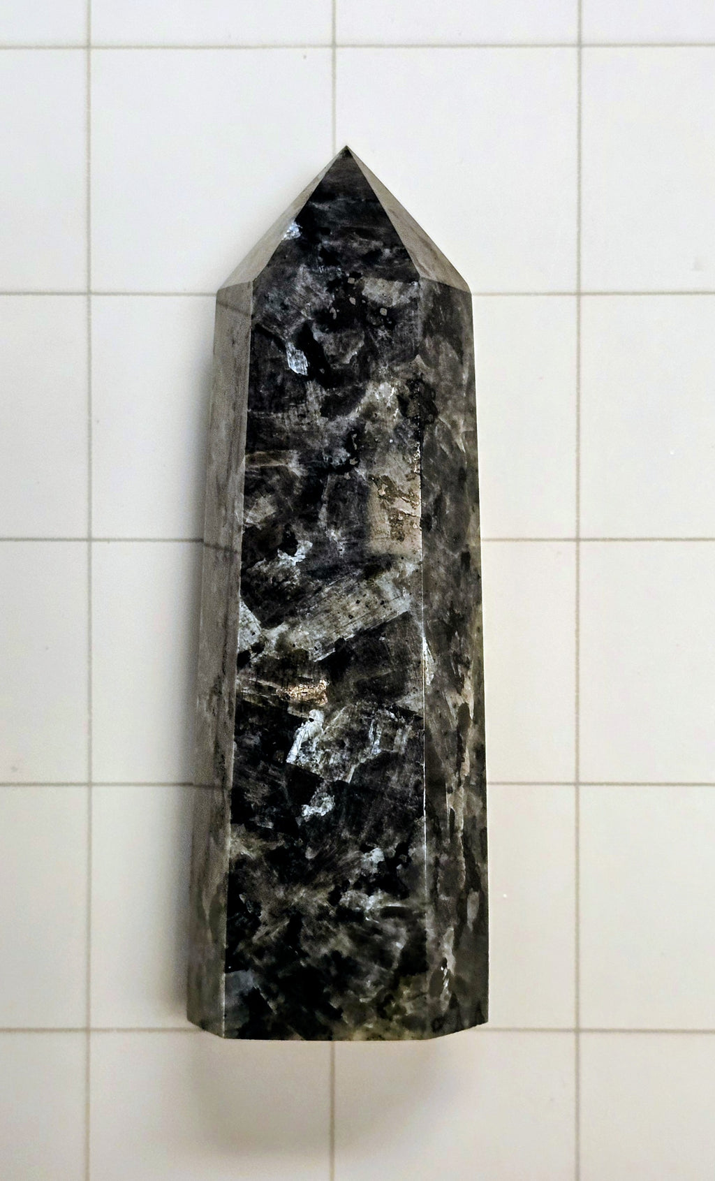 Larvakite Obelisk