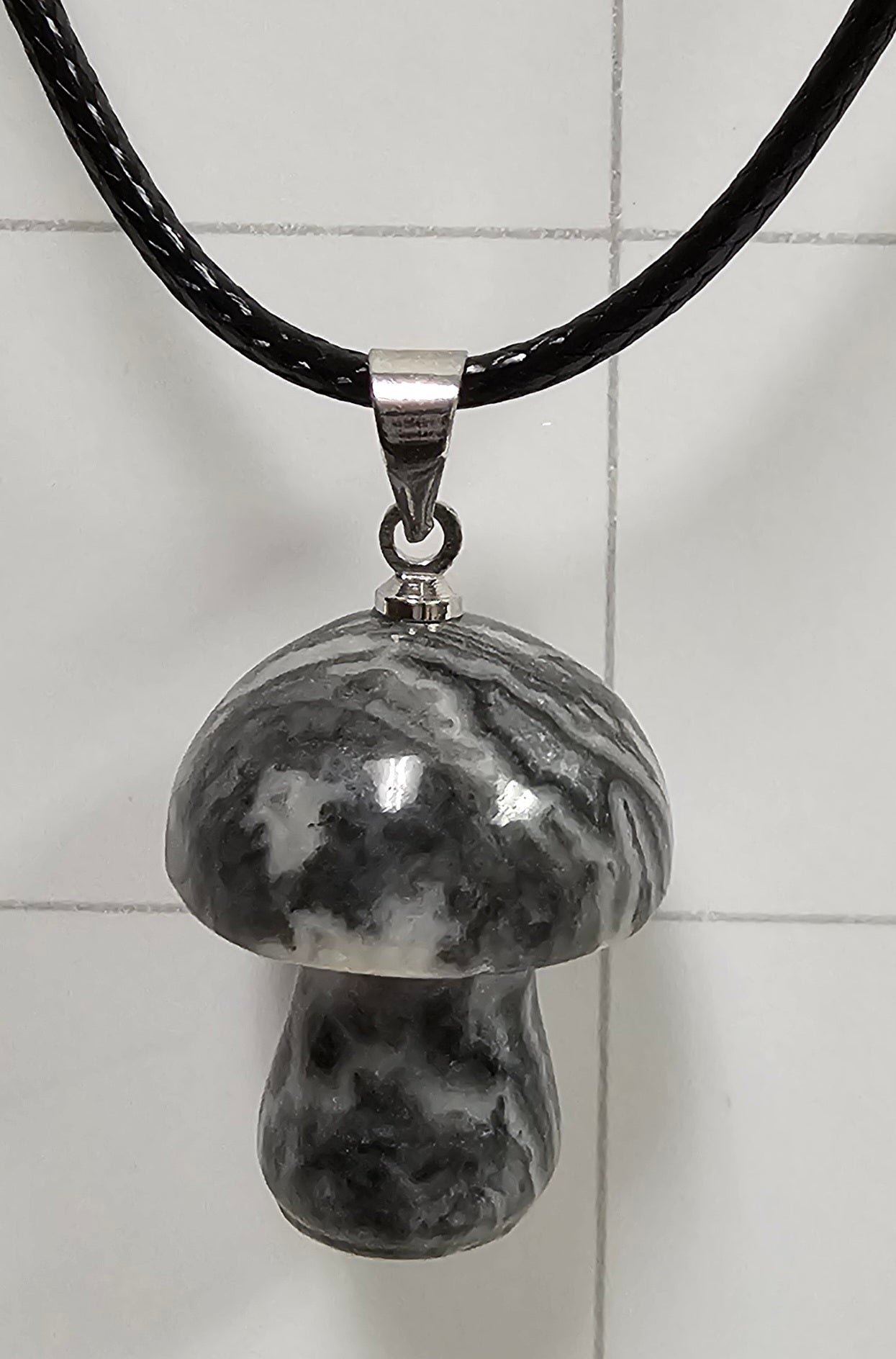 Onyx Tuxedo Agate Mushroom Necklace