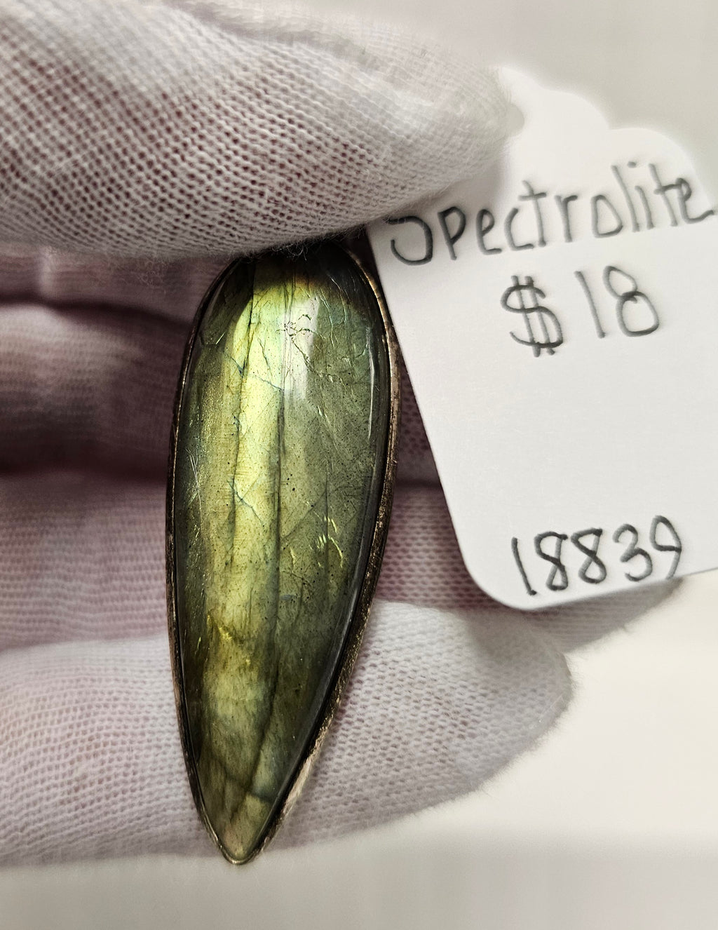 Spectrolite (Labradorite) pendant