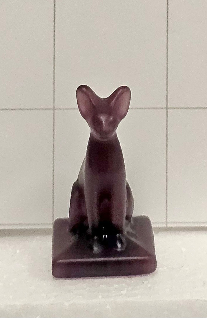 Optical Calcite carved Cat