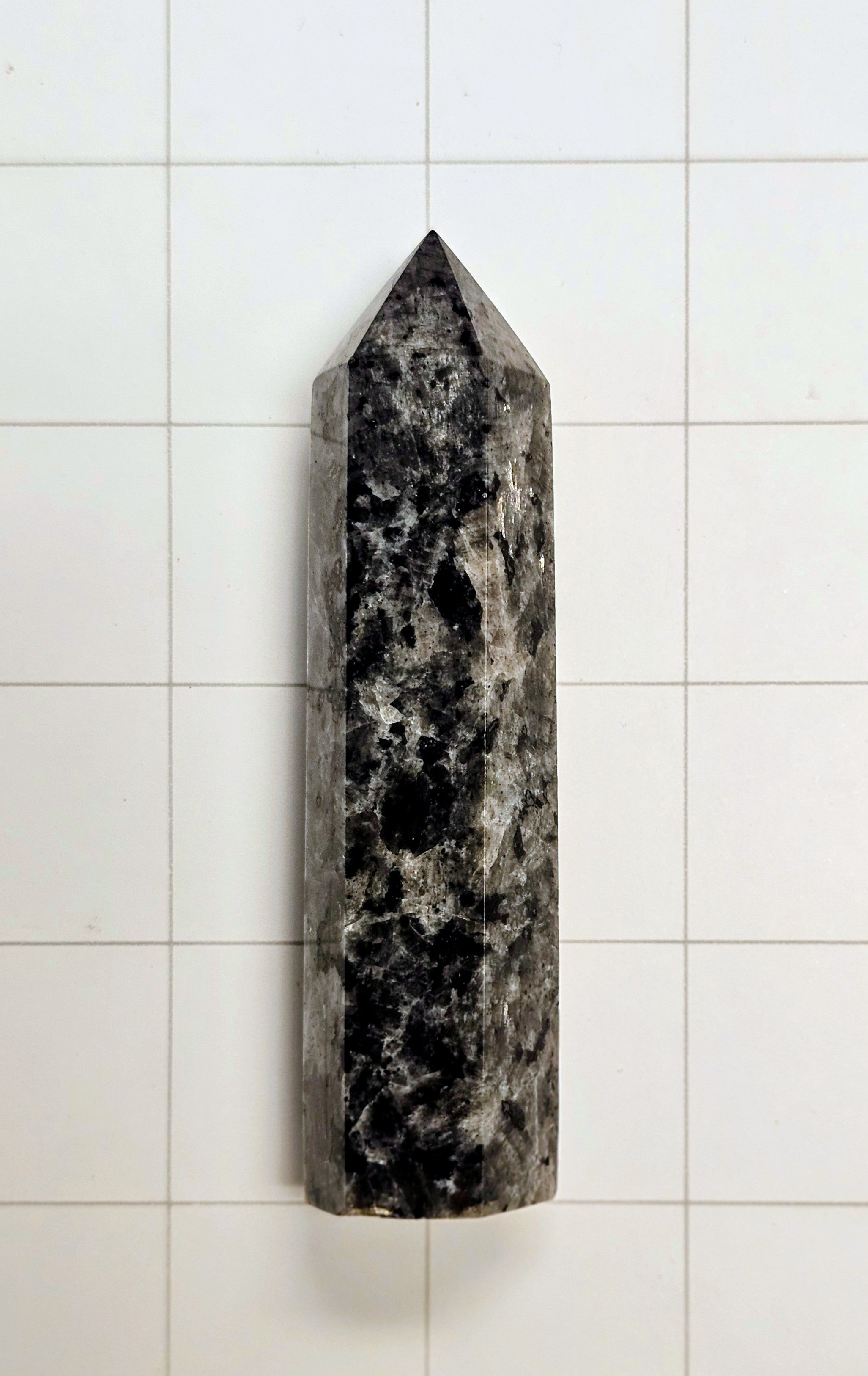 Larvakite Obelisk