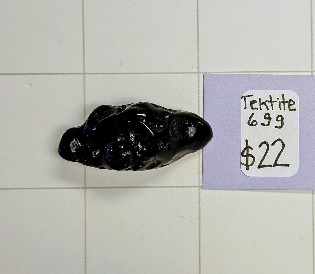 Tektite