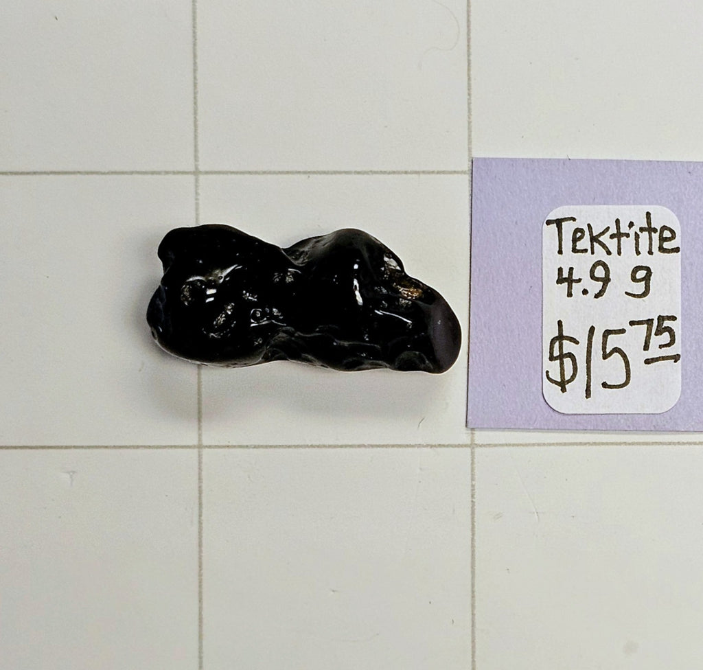 Tektite