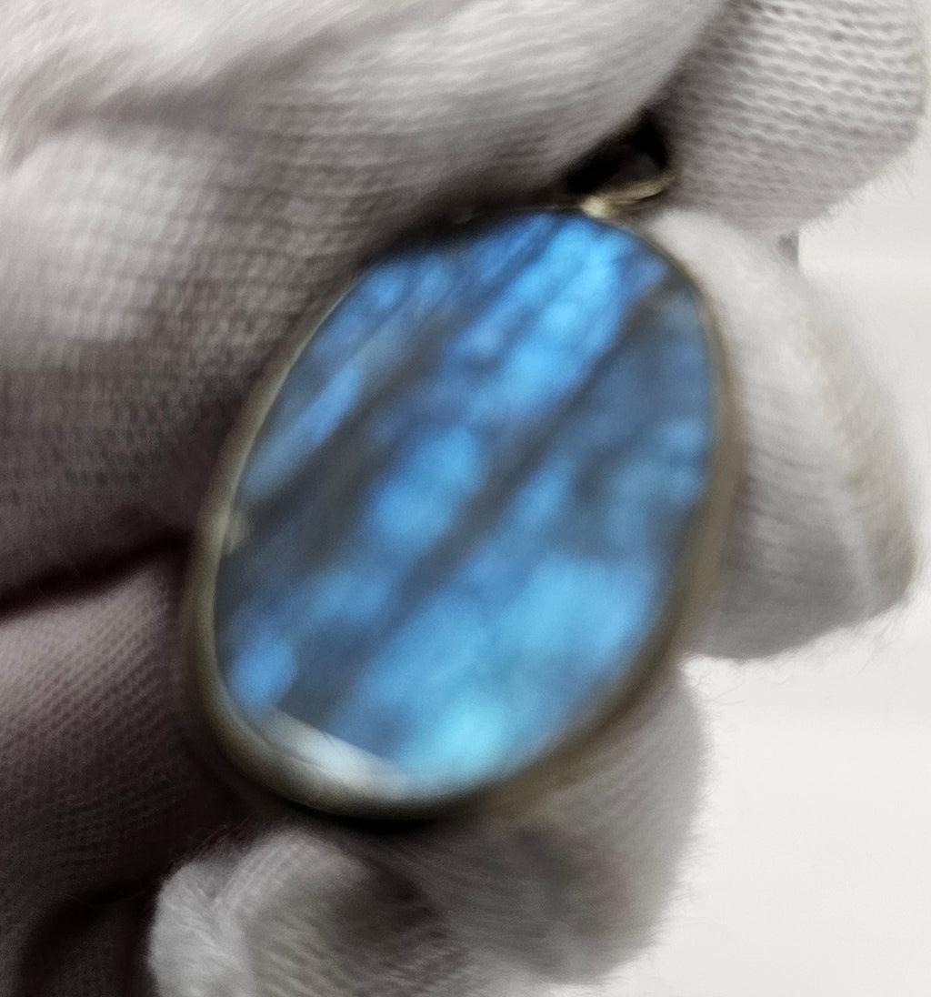 Spectrolite (Labradorite) pendant
