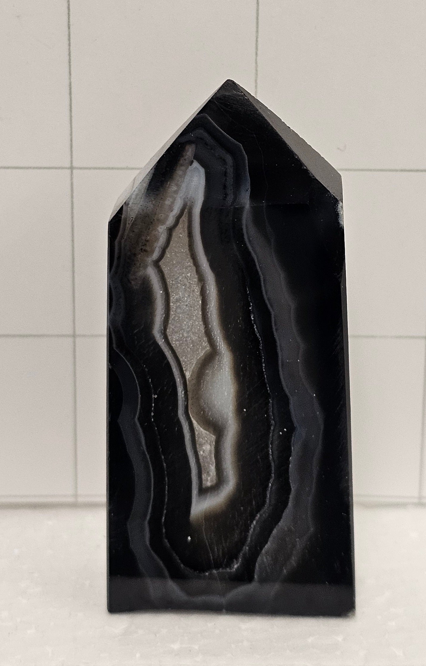 Tuxedo Agate Tower