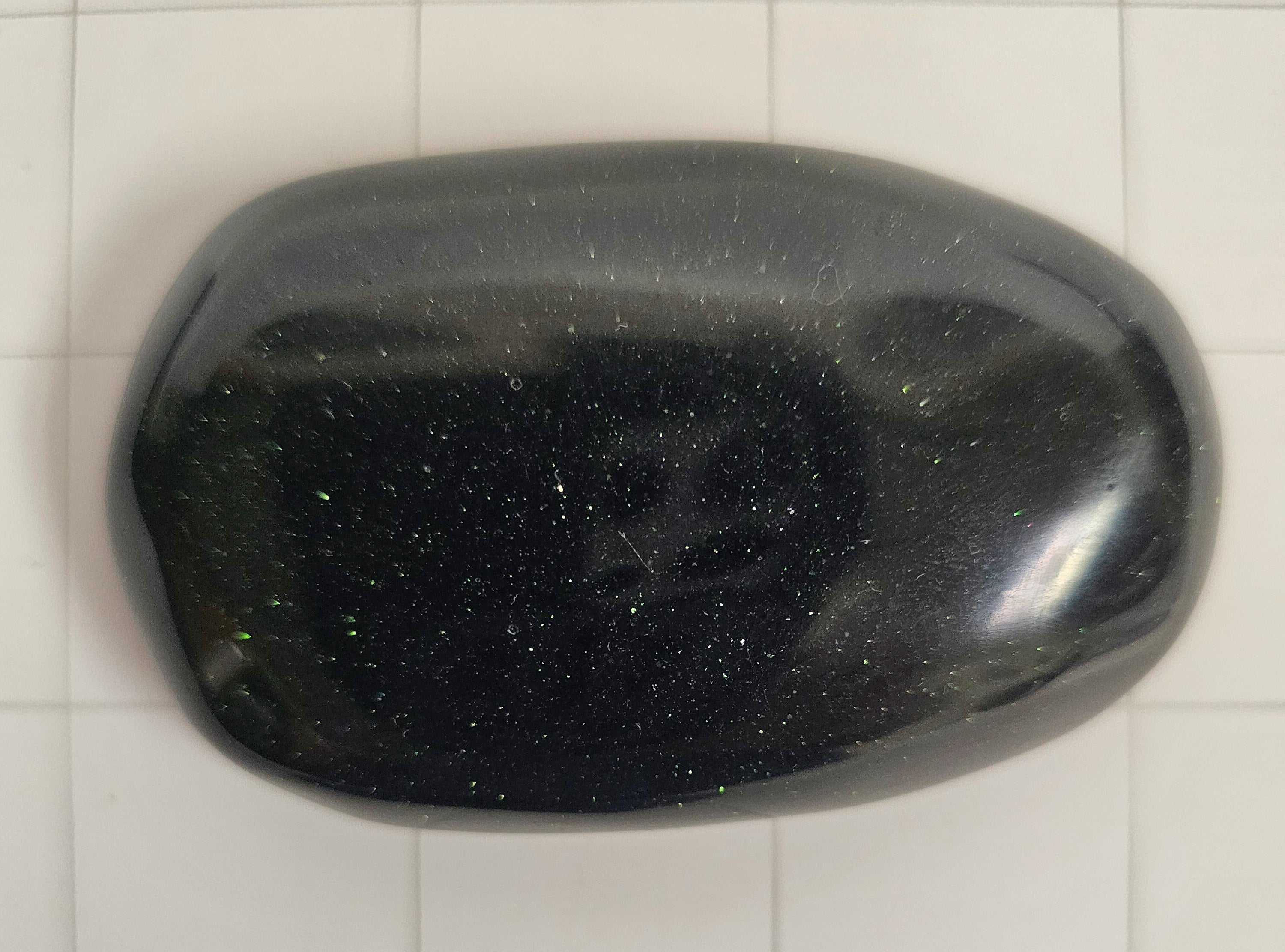 Green Goldstone Palm Stone