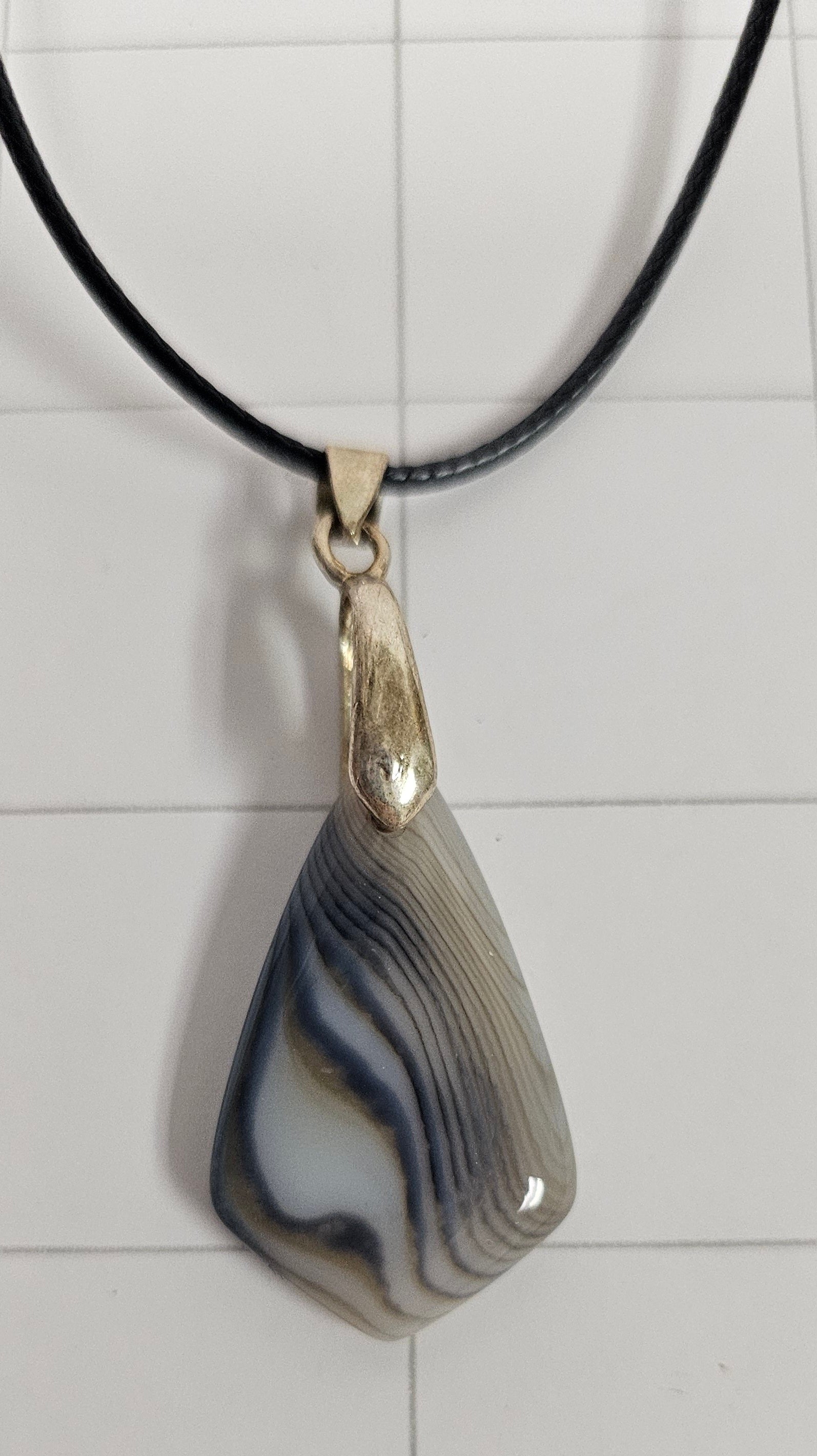 Onyx Tuxedo Agate Necklace