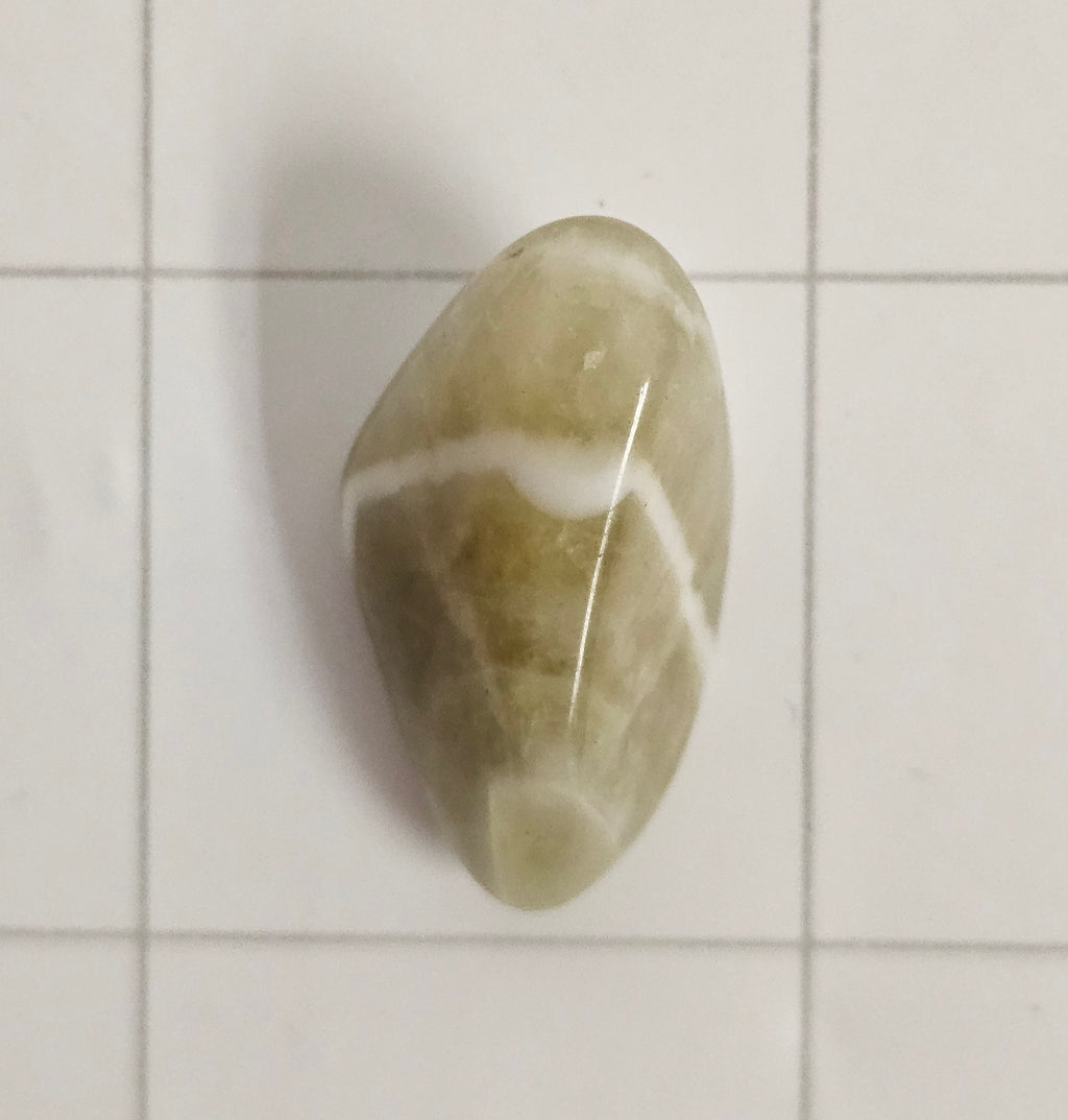 Green Dream Amethyst tumble