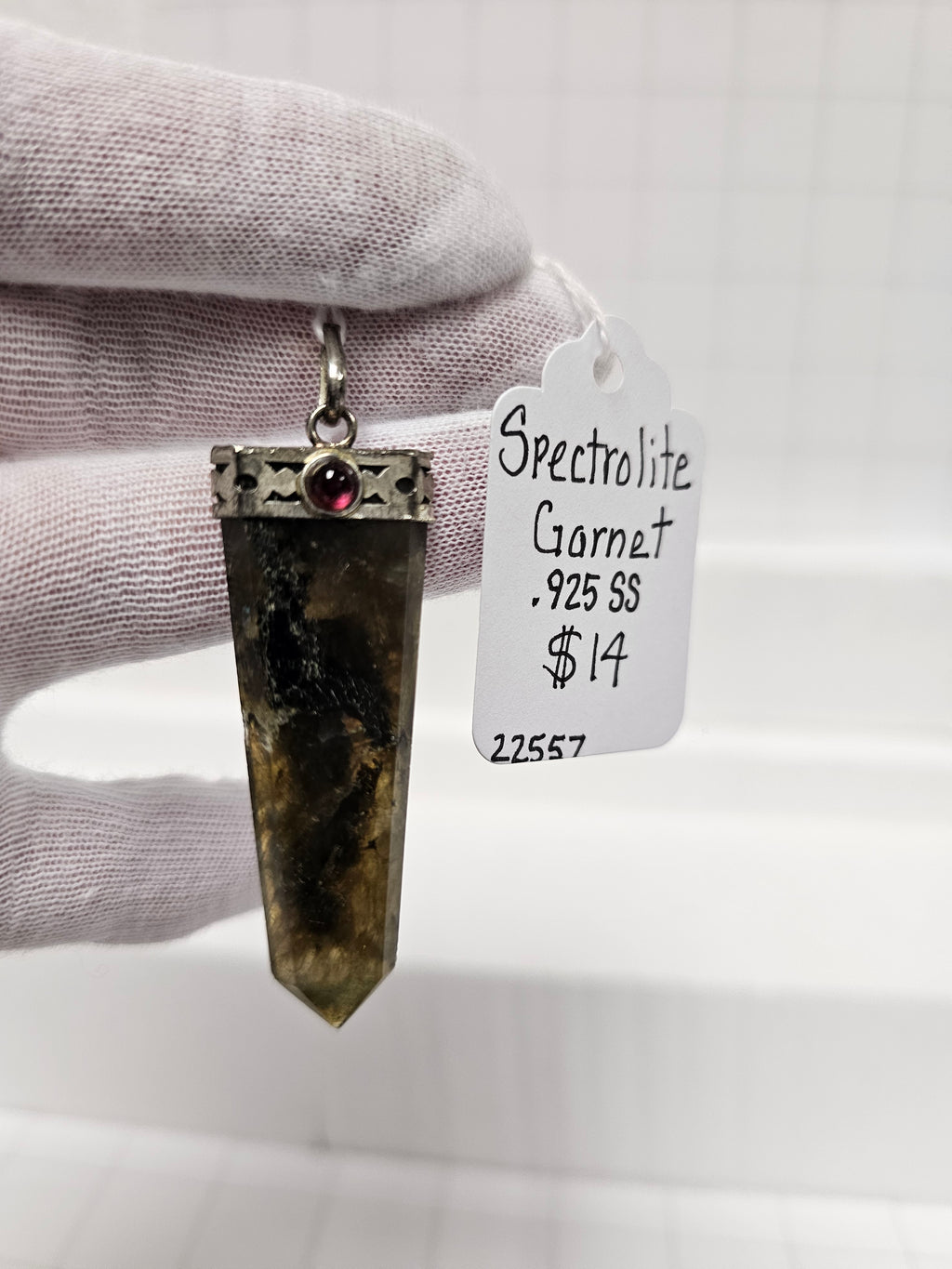 Spectrolite (Labradorite) with Garnet pendant