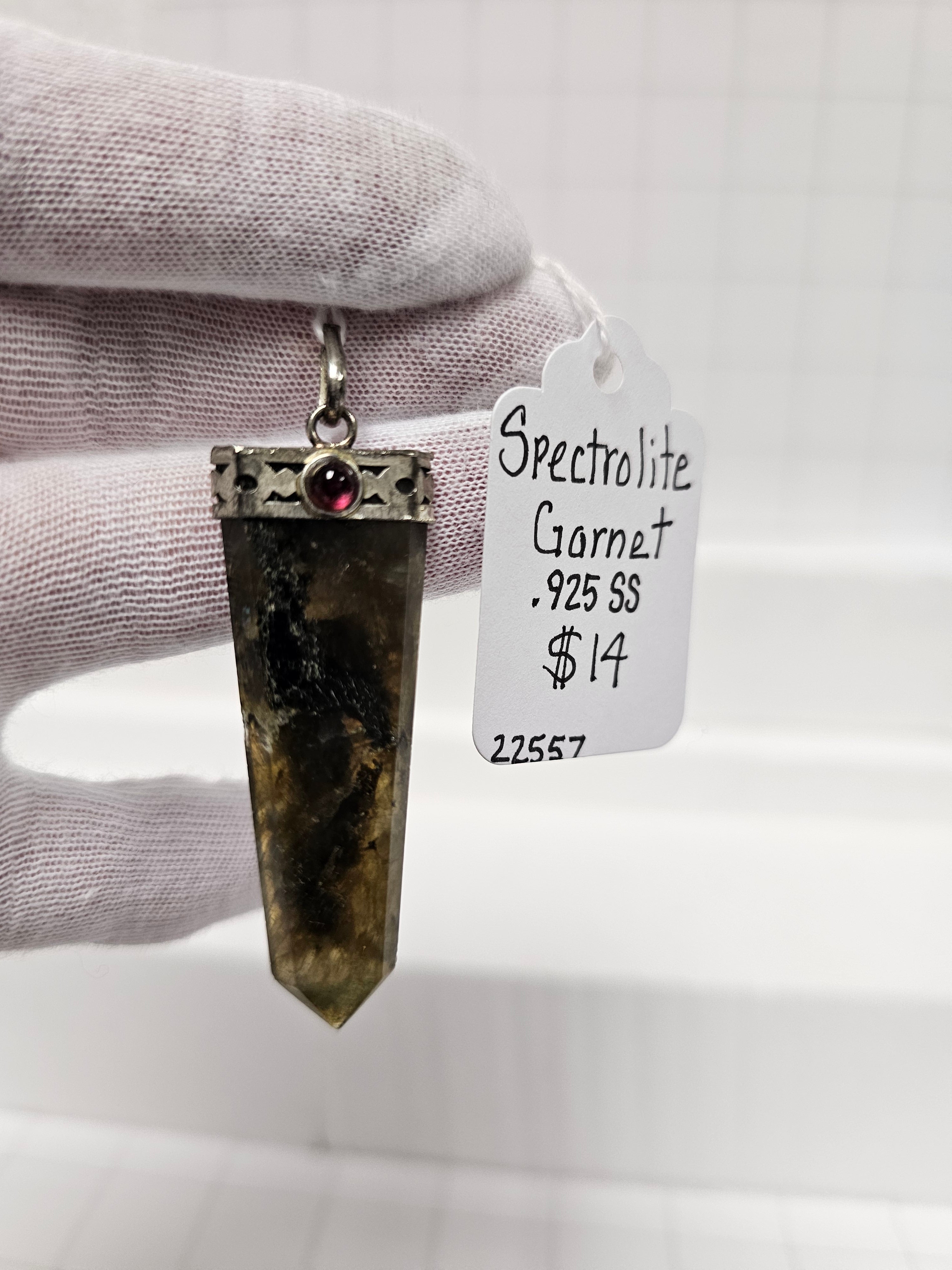 Spectrolite (Labradorite) with Garnet pendant