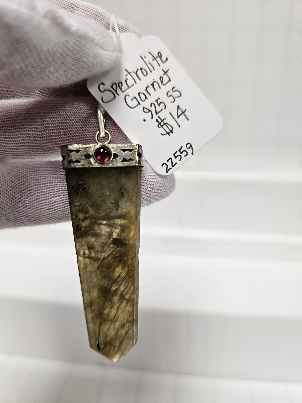 Spectrolite (Labradorite) with Garnet pendant