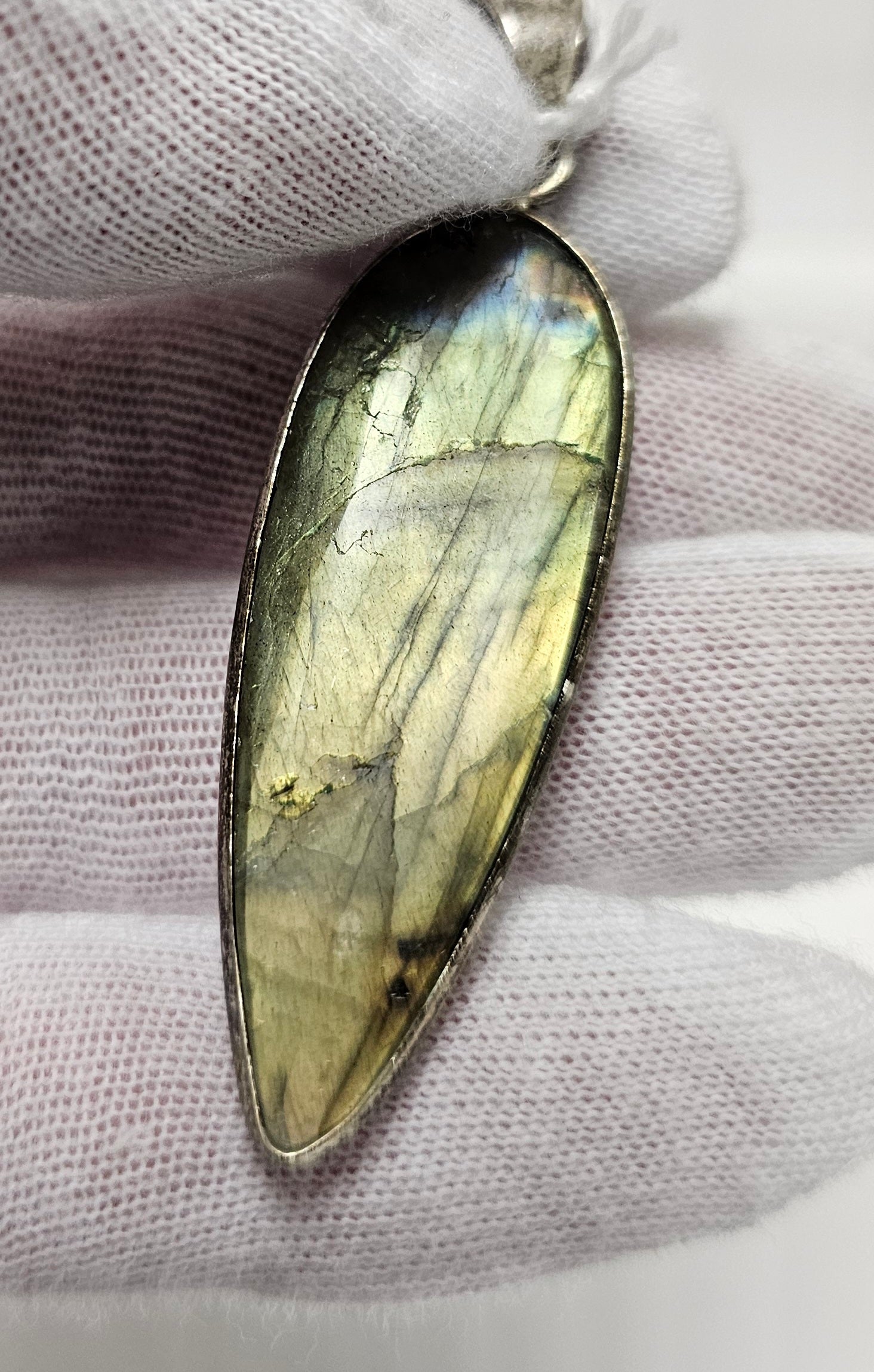 Spectrolite (Labradorite) pendant