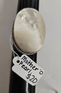 Mother 'o Pearl Ring